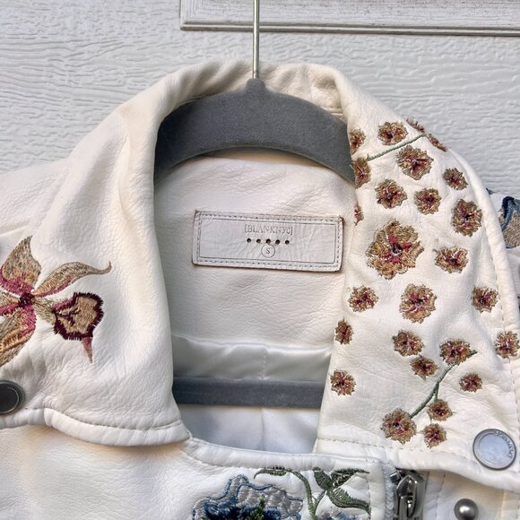 Blank NYC Floral Embroidered Silver Studded Zipper Moto Ivory Pleather Jacket - Picture 7 of 11